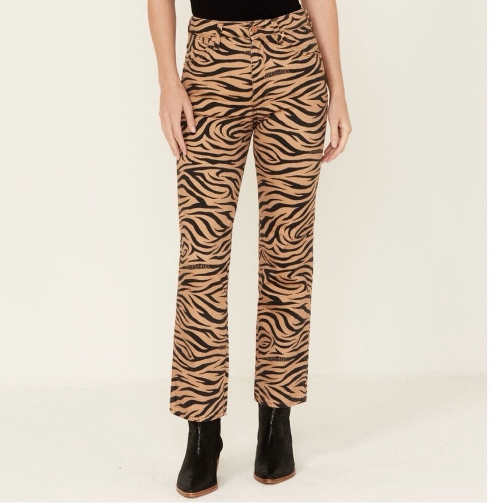 Wrangler Wild West High Rise Straight animal print jeans